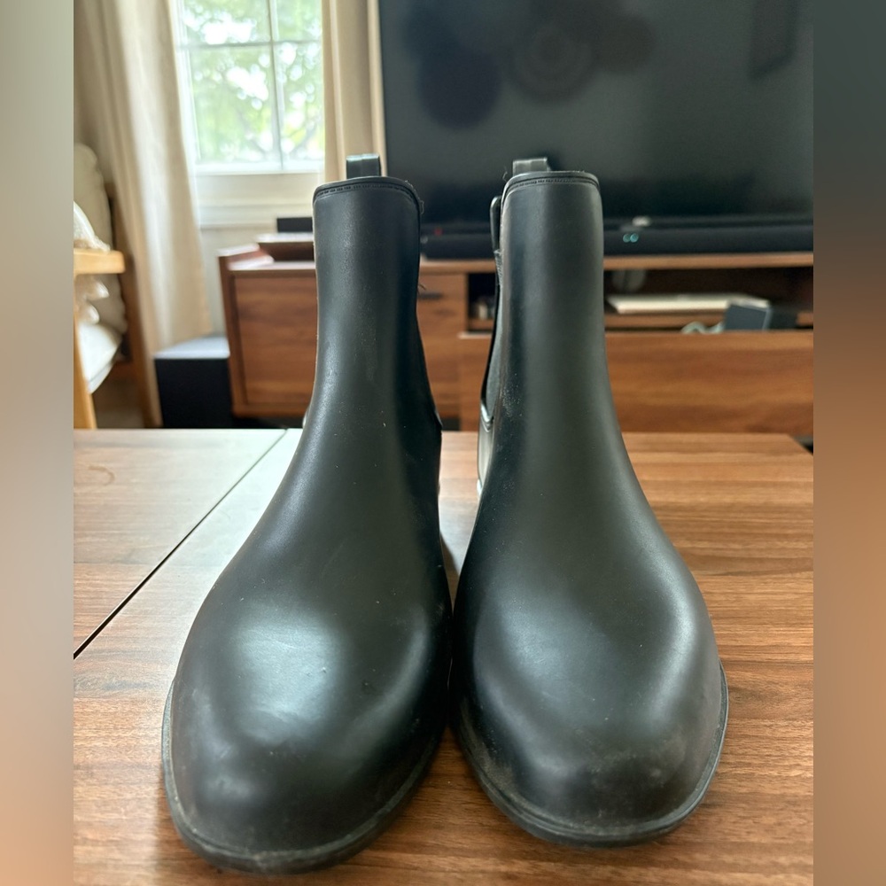 Black Chelsea Booties